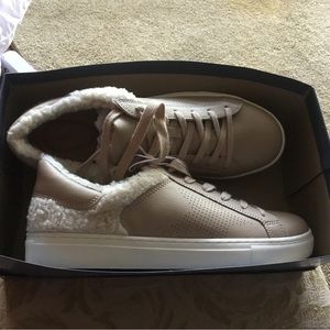 Universal Thread sneakers